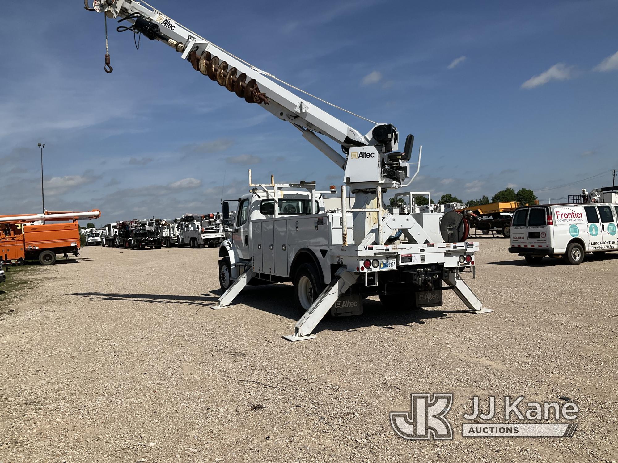 (Waxahachie, TX) Altec DC47TR, Digger Derrick rear mounted on 2018 Freightliner M2 106 Utility Truck