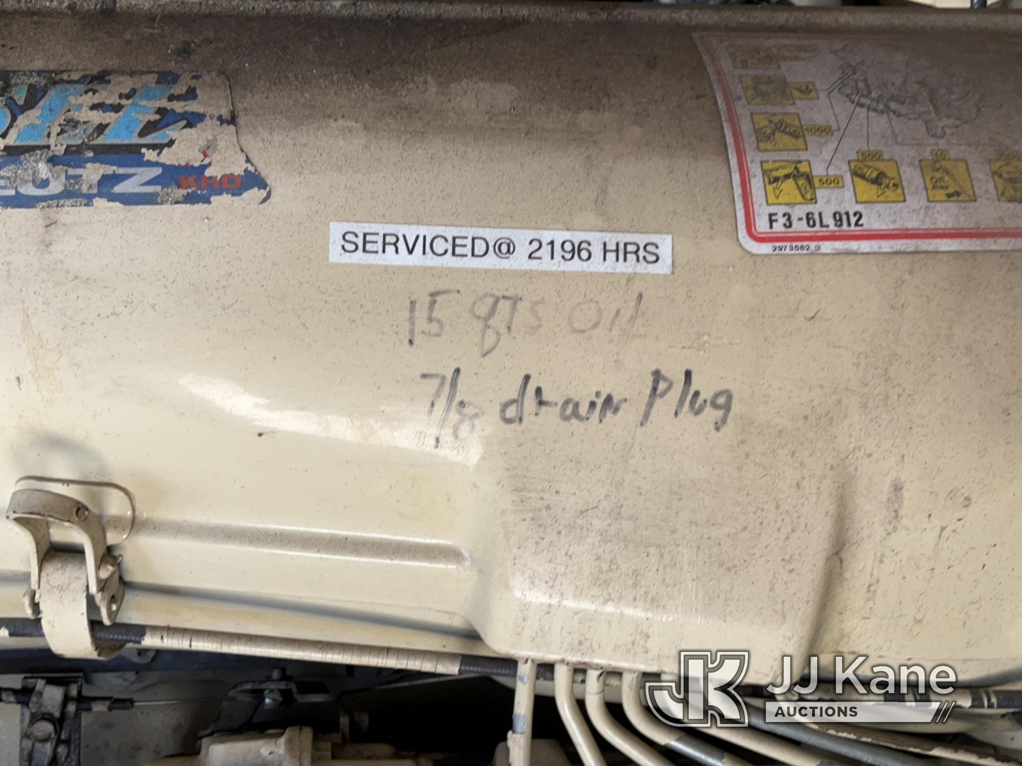 (South Beloit, IL) 1986 Ingersoll Rand Air Compressor Runs, Builds Air