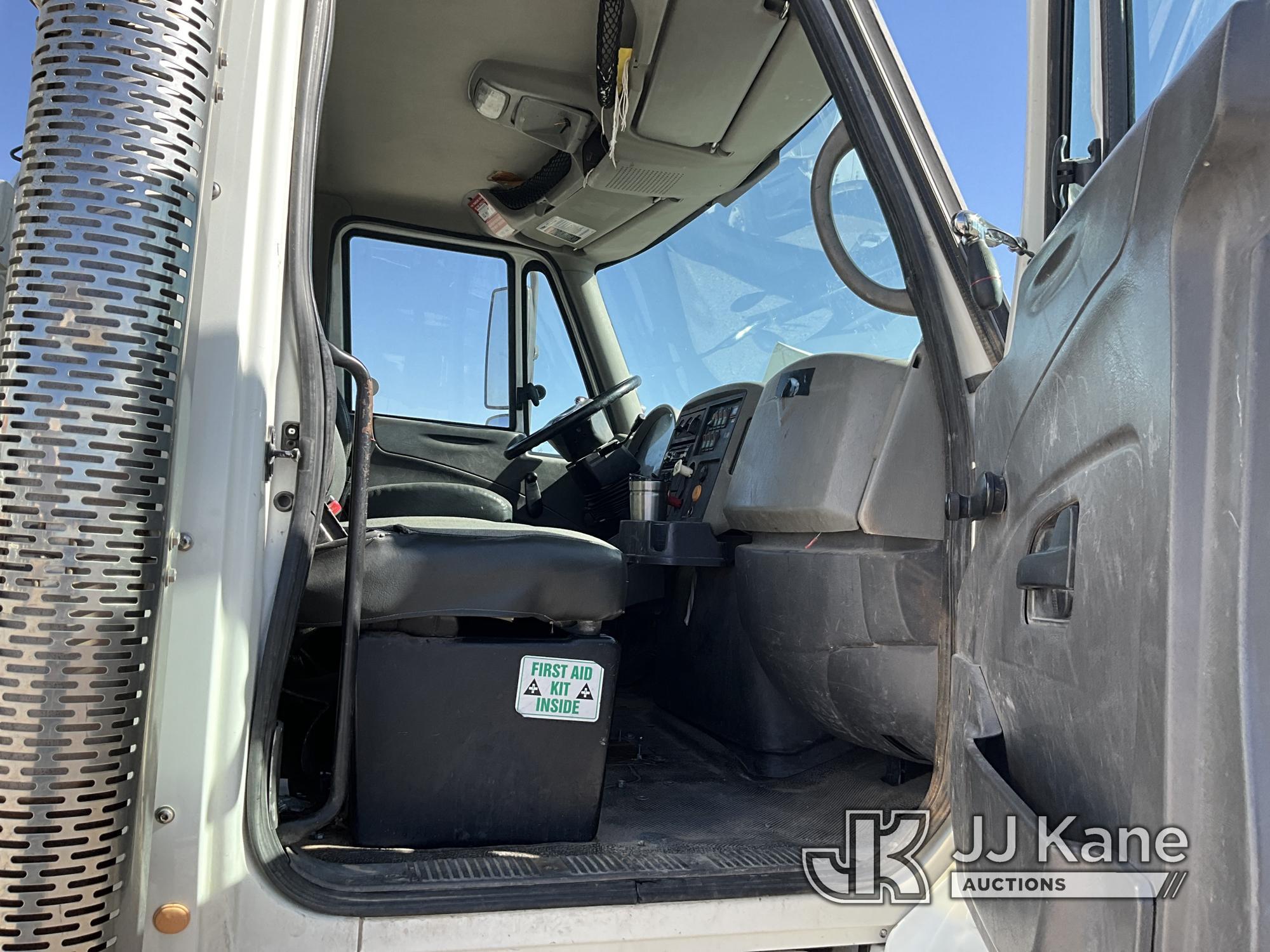 (El Paso, TX) Altec DM47TR, Digger Derrick rear mounted on 2008 International 7400 4x4 Utility Truck