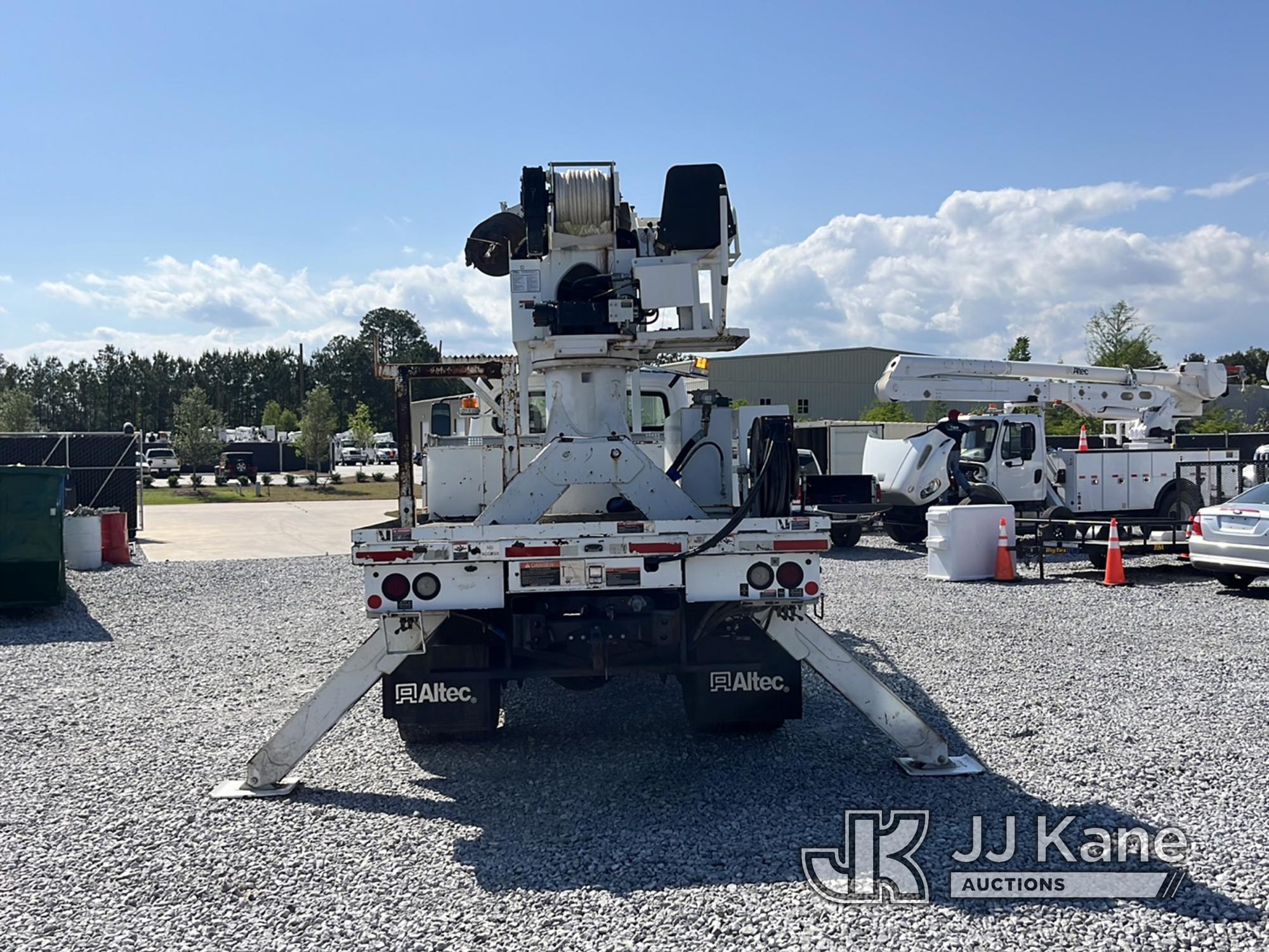 (Covington, LA) Altec DC47-TR, Digger Derrick rear mounted on 2019 Freightliner M2 106 Flatbed/Utili