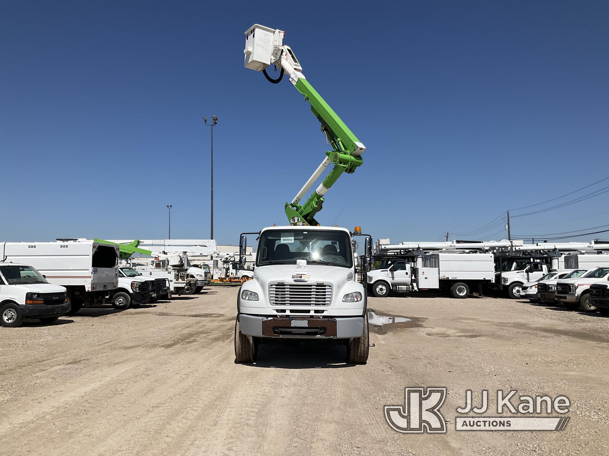 (Waxahachie, TX) Altec TA41M, Articulating & Telescopic Material Handling Bucket Truck mounted behin