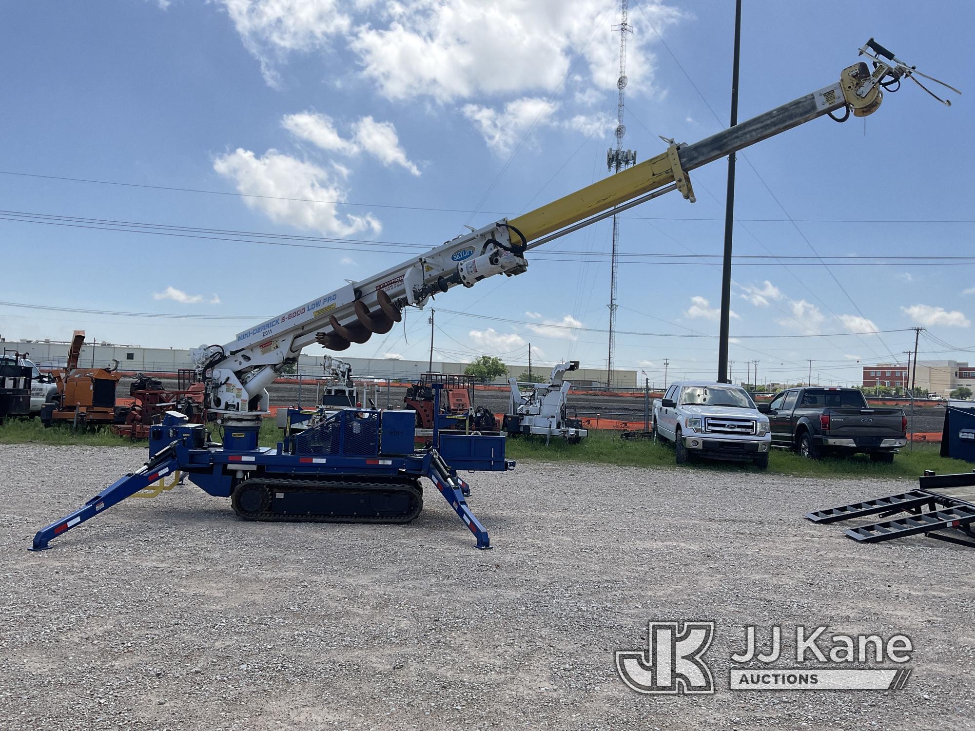 (Waxahachie, TX) Skylift S-6000 Low Pro Runs, Moves & Upper Operates.