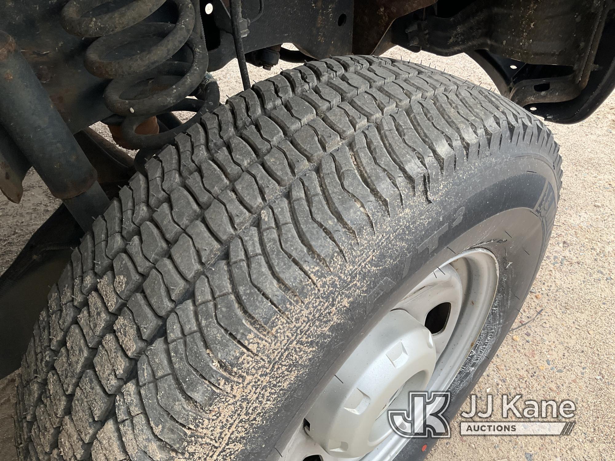 (Shakopee, MN) 2016 Ford F250 4x4 Extended-Cab Service Truck Not Running, Condition Unknown) (Does N