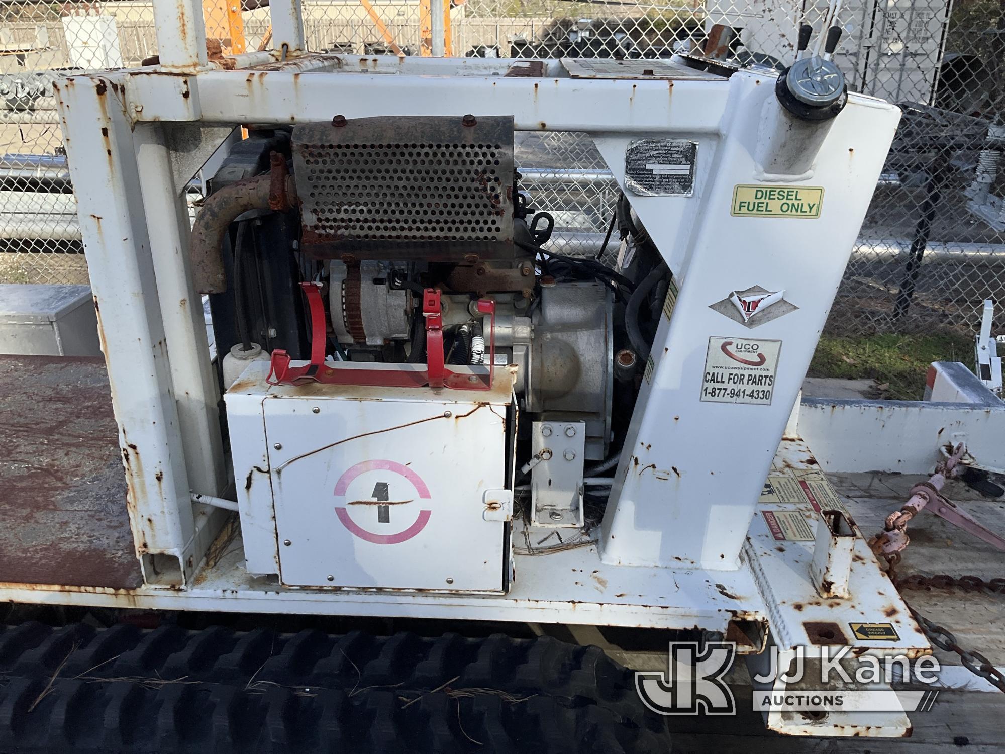 (Houston, TX) 2004 SDP EZH22H Crawler Back Yard Carrier, To Be Sold with Lot# t1912 (Equipment and t