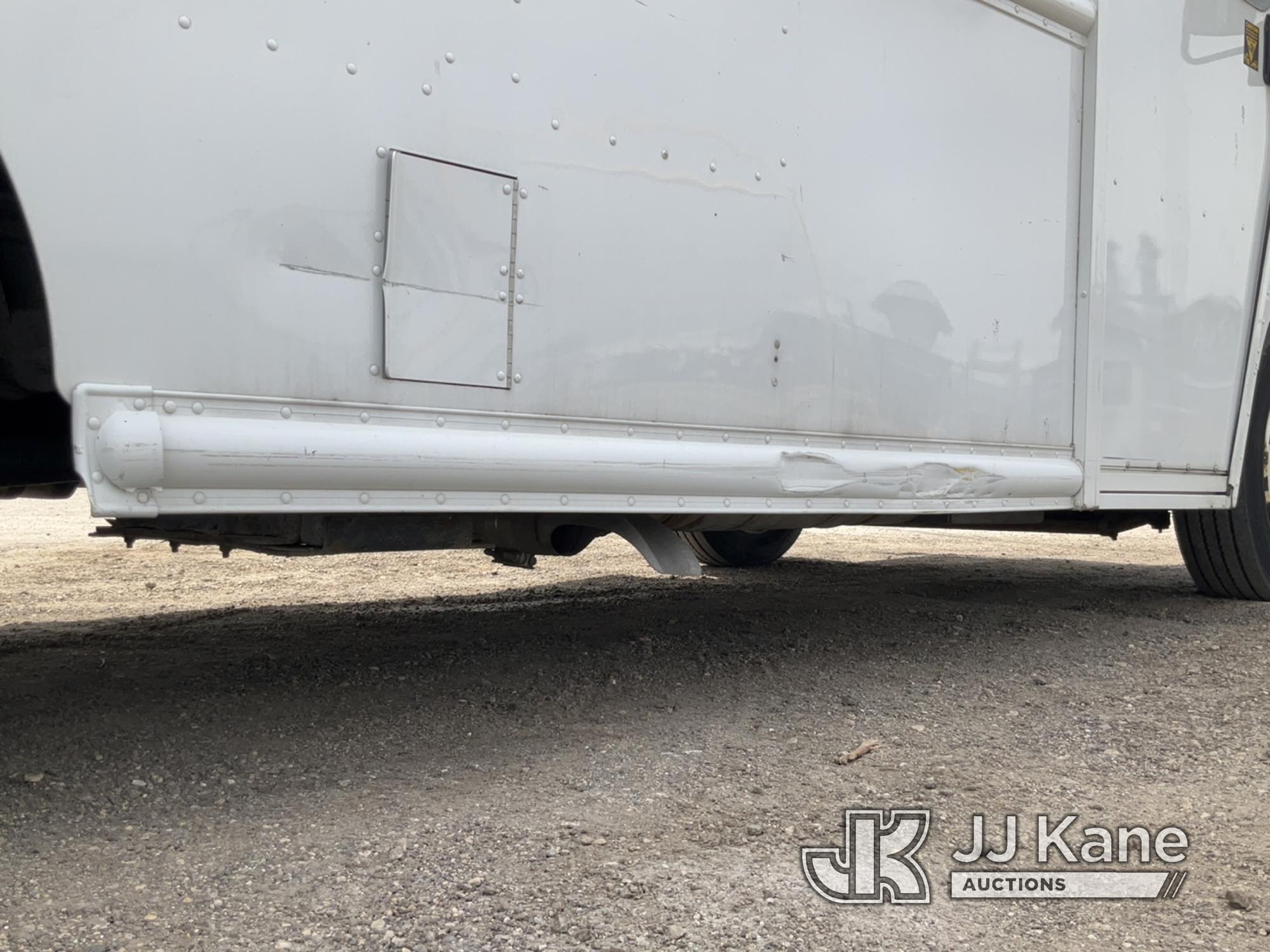 (South Beloit, IL) 2016 Freightliner MT45 Step Van Runs & Moves, Generator Runs But Smokes While Run