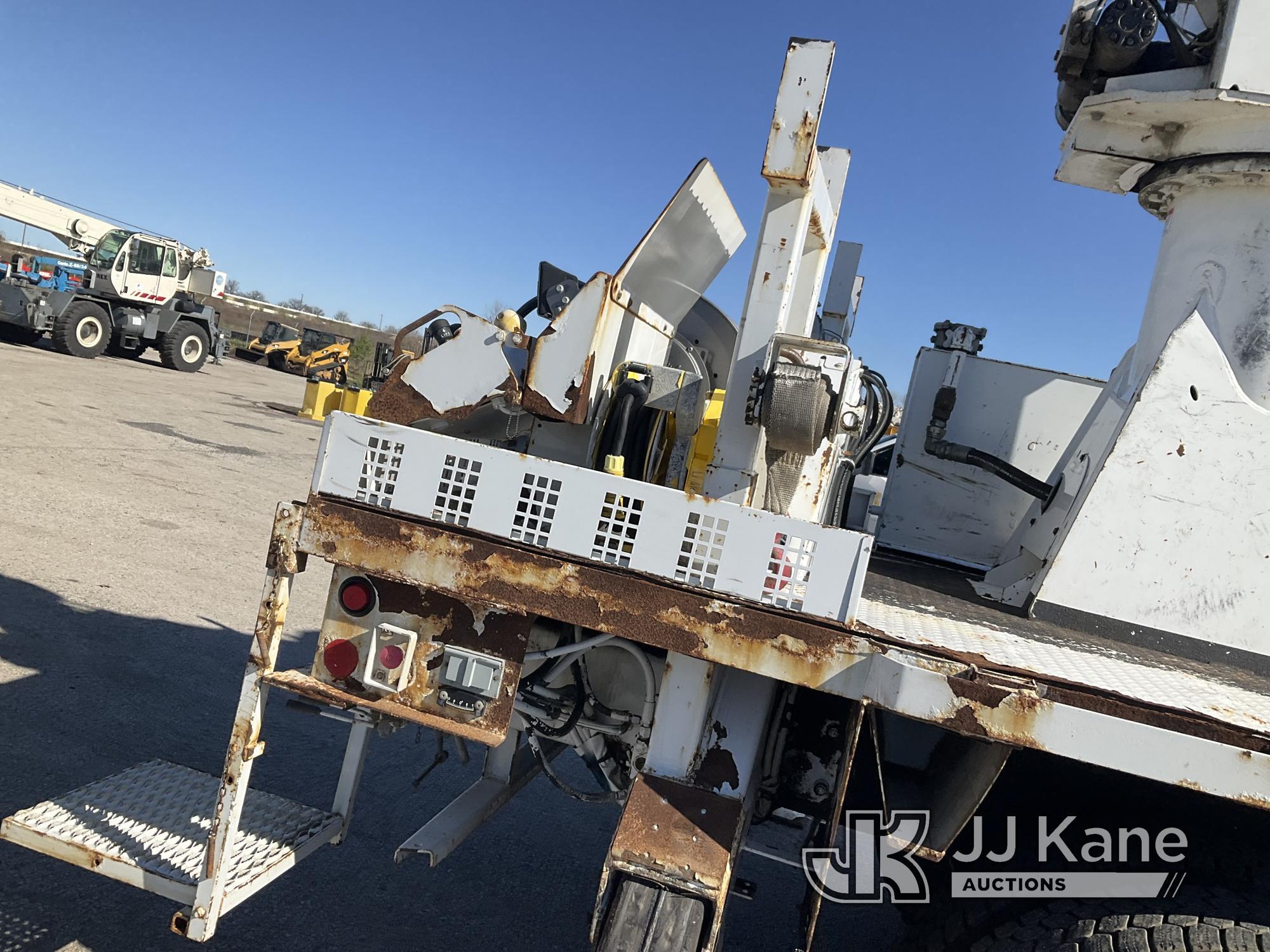 (Kansas City, MO) Altec DM45-TR, Digger Derrick rear mounted on 2013 Freightliner M2 106 T/A Flatbed