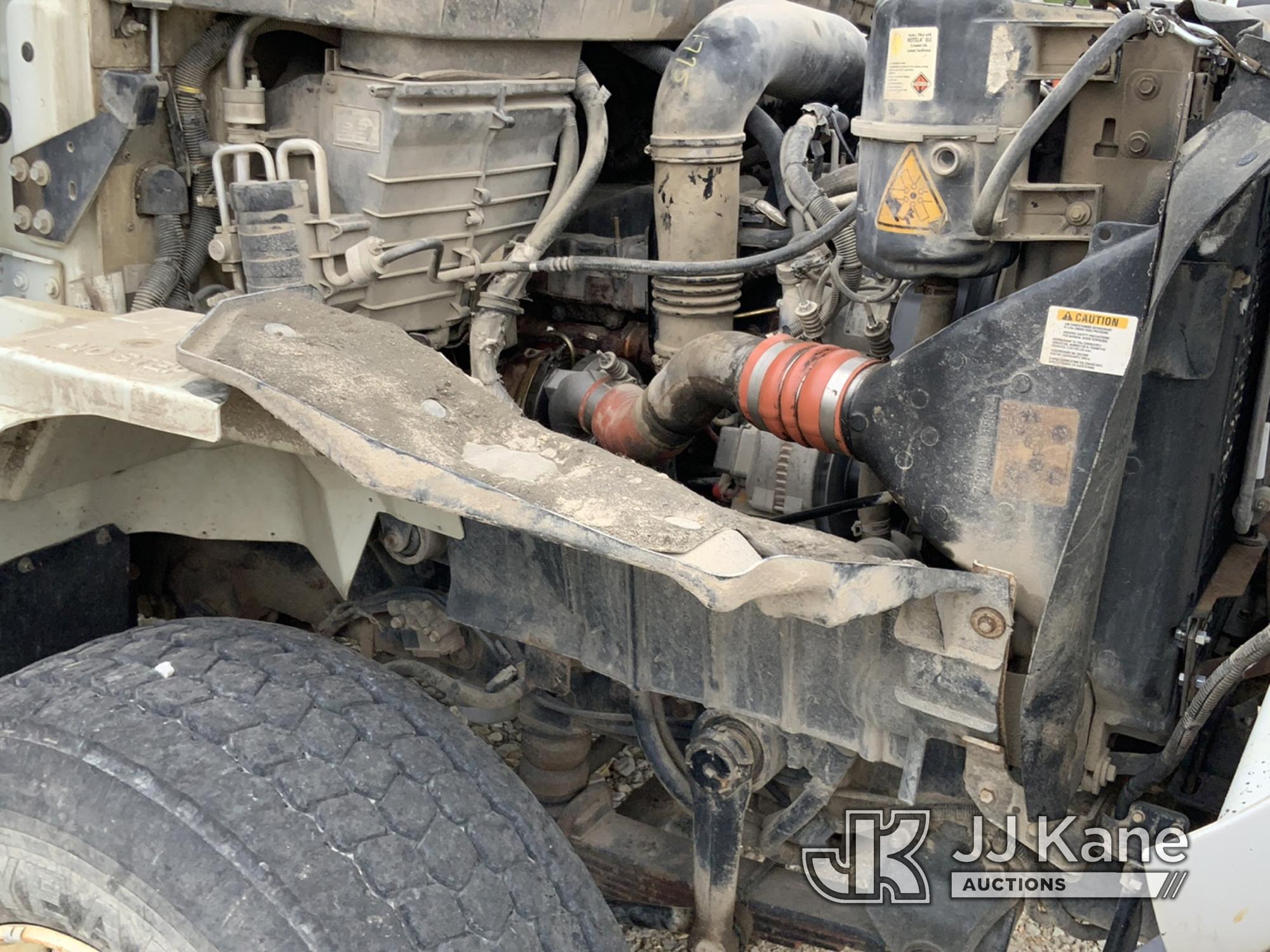 (Tipton, MO) Altec D4065A-TR, Digger Derrick rear mounted on 2008 International 7400 T/A Utility Tru