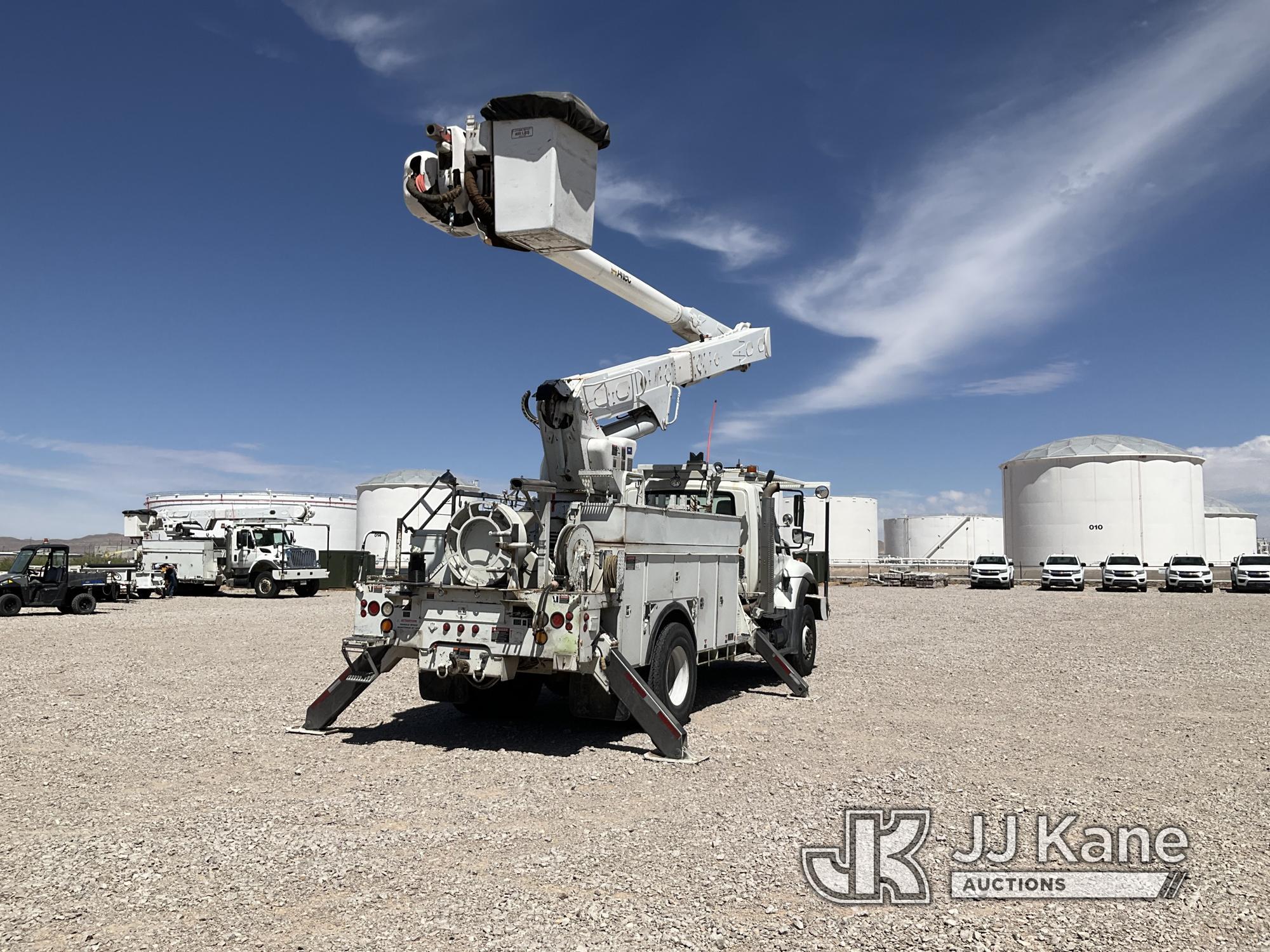 (El Paso, TX) Altec AM55-E, Over-Center Material Handling Bucket rear mounted on 2008 International