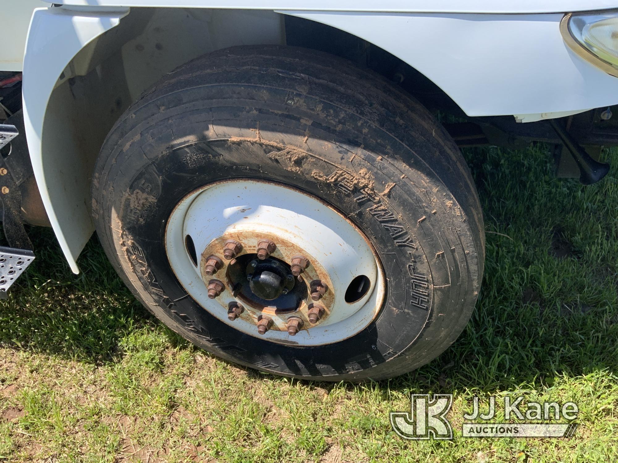 (Yukon, OK) Altec AA55E, Material Handling Bucket Truck rear mounted on 2013 International 4300 Dura