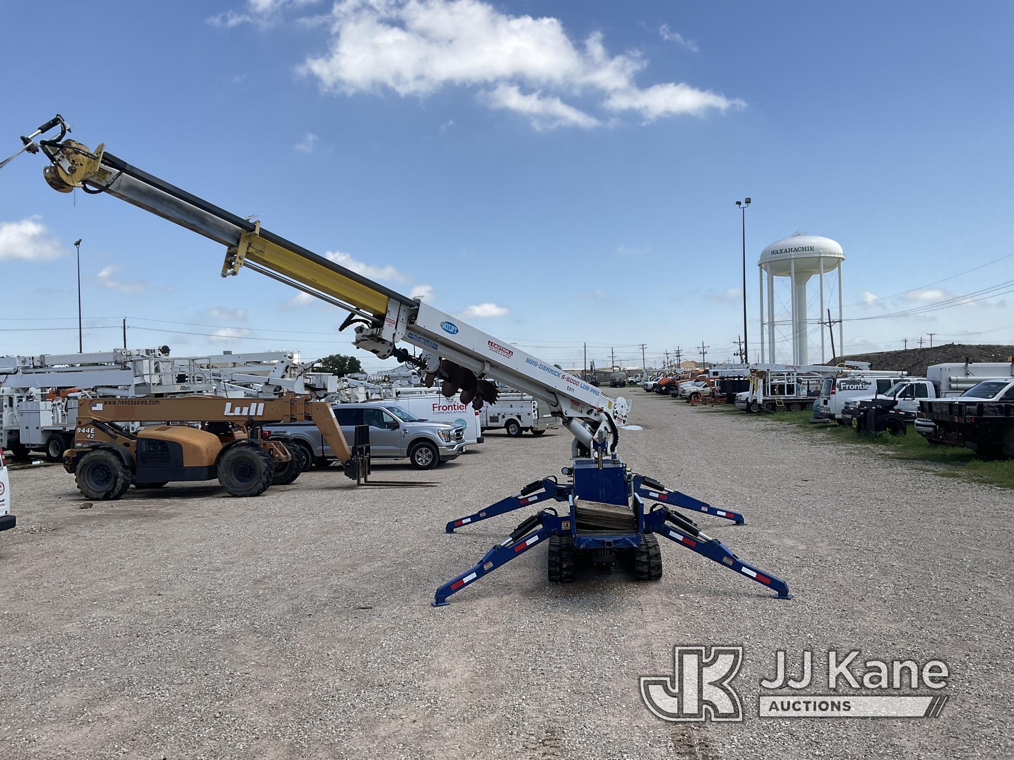 (Waxahachie, TX) Skylift S-6000 Low Pro Runs, Moves & Upper Operates.