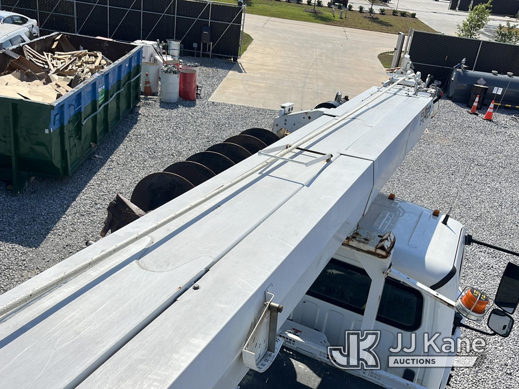 (Covington, LA) Altec DC47-TR, Digger Derrick rear mounted on 2019 Freightliner M2 106 Flatbed/Utili