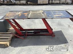 (Jurupa Valley, CA) 1 Metal Scissor Table (Damage used) NOTE: This unit is being sold AS IS/WHERE IS