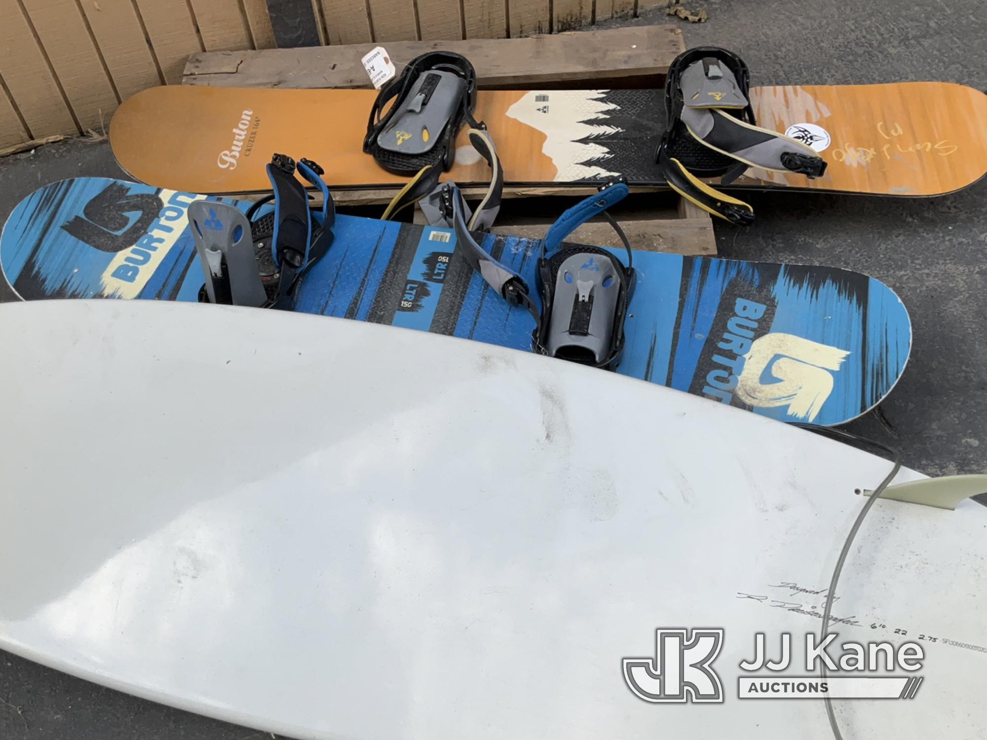 (Jurupa Valley, CA) Surfboard Used