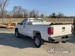 (Plymouth Meeting, PA) 2016 Chevrolet Silverado 2500HD Pickup Truck Runs & Moves, Body & Rust Damage