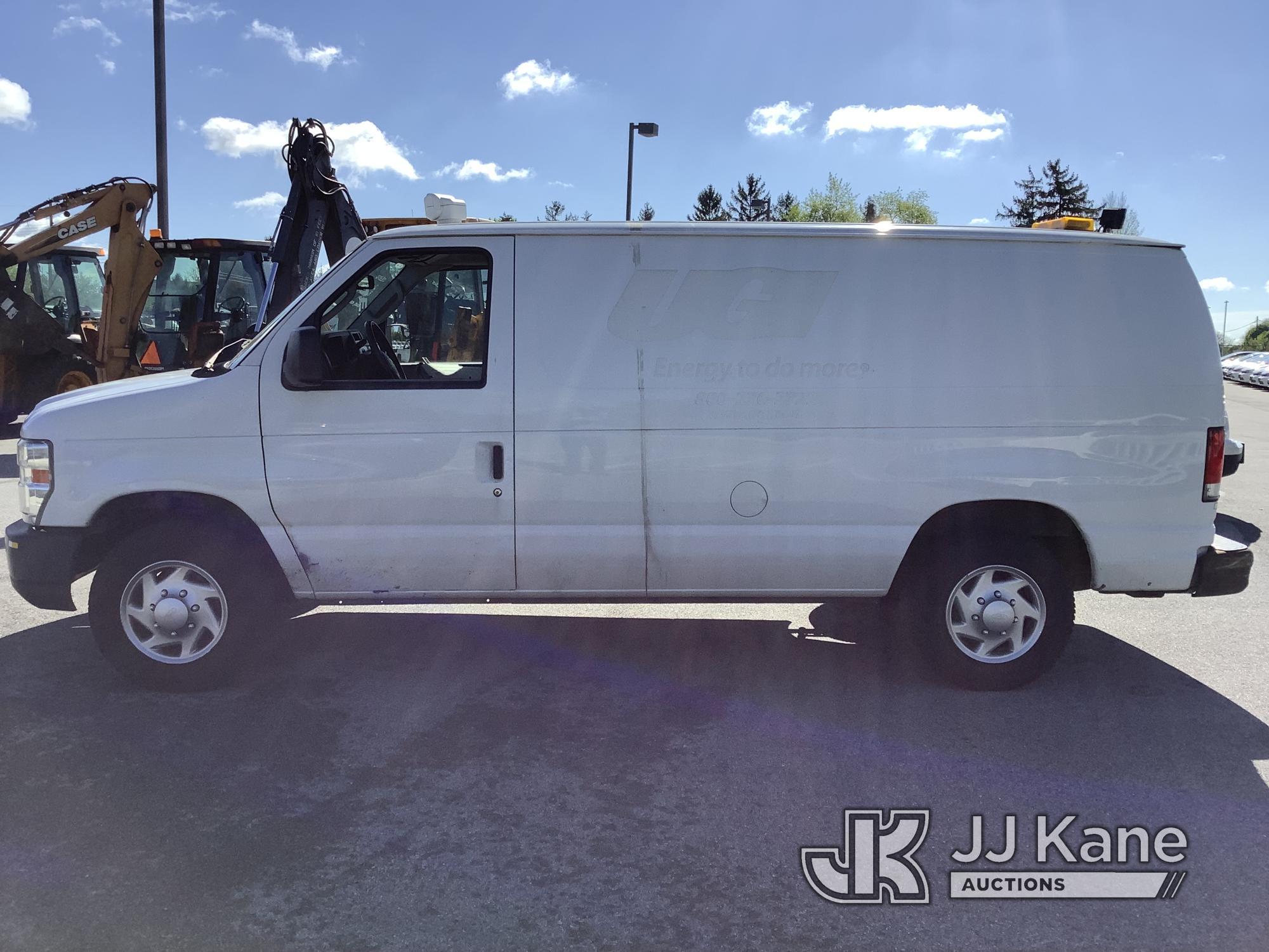 (Chester Springs, PA) 2014 Ford E150 Cargo Van Runs & Moves, Rust & Body Damage) (Inspection and Rem