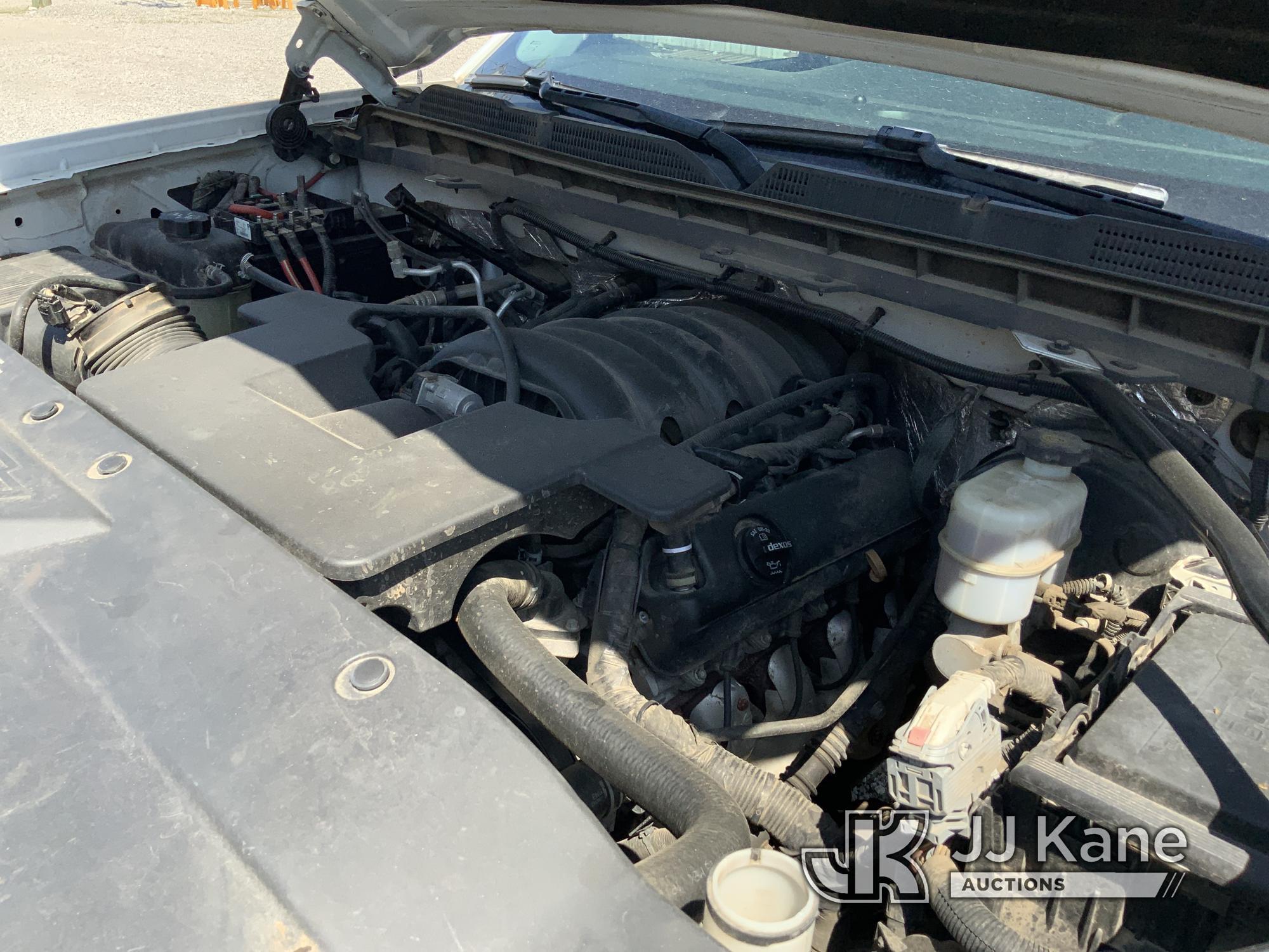 (Fort Wayne, IN) 2018 Chevrolet Silverado K1500 4X4 Extended-Cab Pickup Truck Not Running, Condition