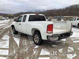 (Smock, PA) 2013 GMC Sierra 1500 4x4 Extended-Cab Pickup Truck Title Delay) (Runs & Moves, Jump To S