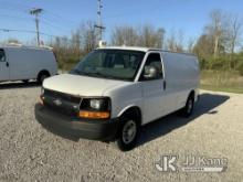 (Fort Wayne, IN) 2013 Chevrolet Express G2500 Cargo Van Runs & Moves