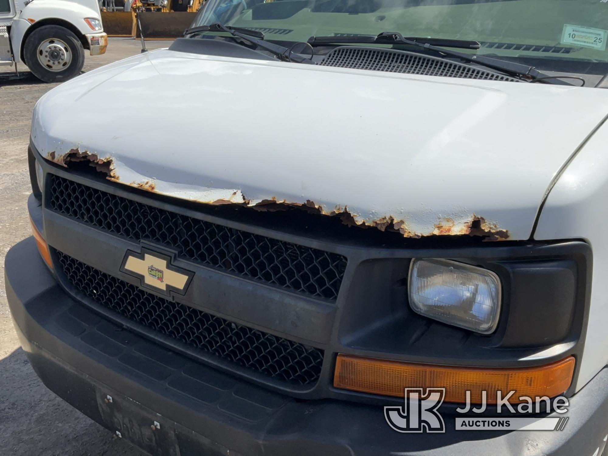 (Rome, NY) 2013 Chevrolet Express G2500 Cargo Van Runs & Moves, Body & Rust Damage