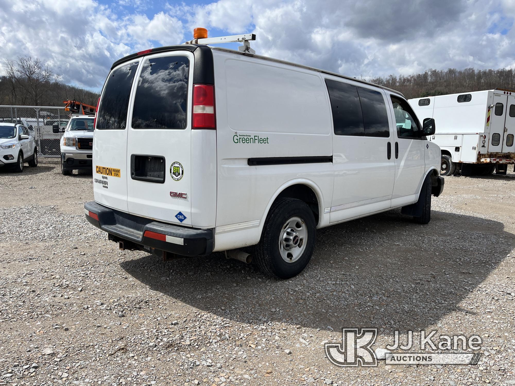 (Smock, PA) 2014 GMC G2500 Cargo Van Title Delay) (Runs & Moves, Rust Damage