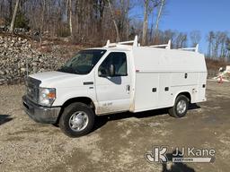 (Shrewsbury, MA) 2014 Ford E350 Enclosed Service Van Runs & Moves) (Rust Damage