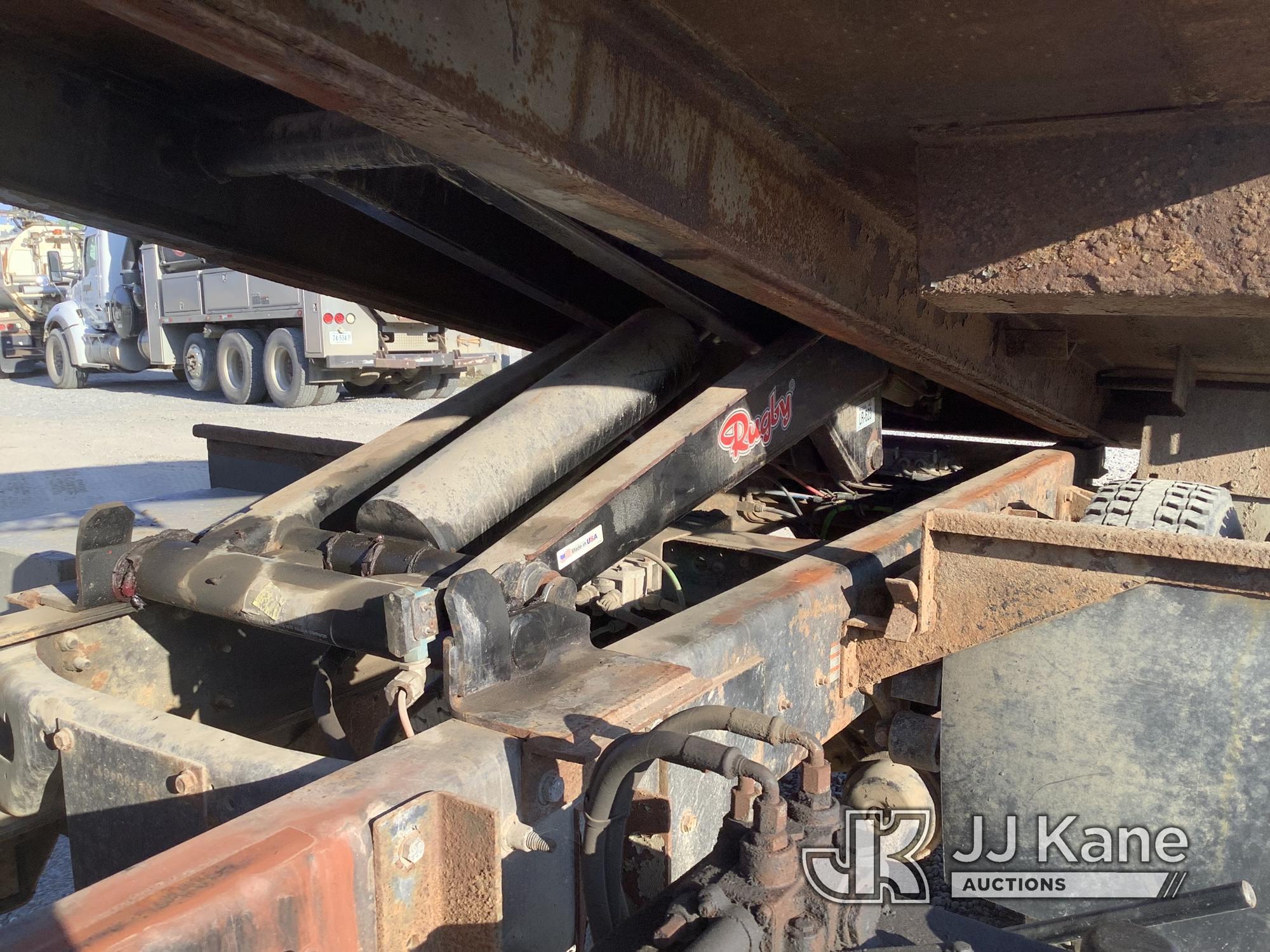 (Houston, PA) 2013 Ford F750 Dump Truck Runs, Moves & Operates) (Check Engine Light On, Rust & Body
