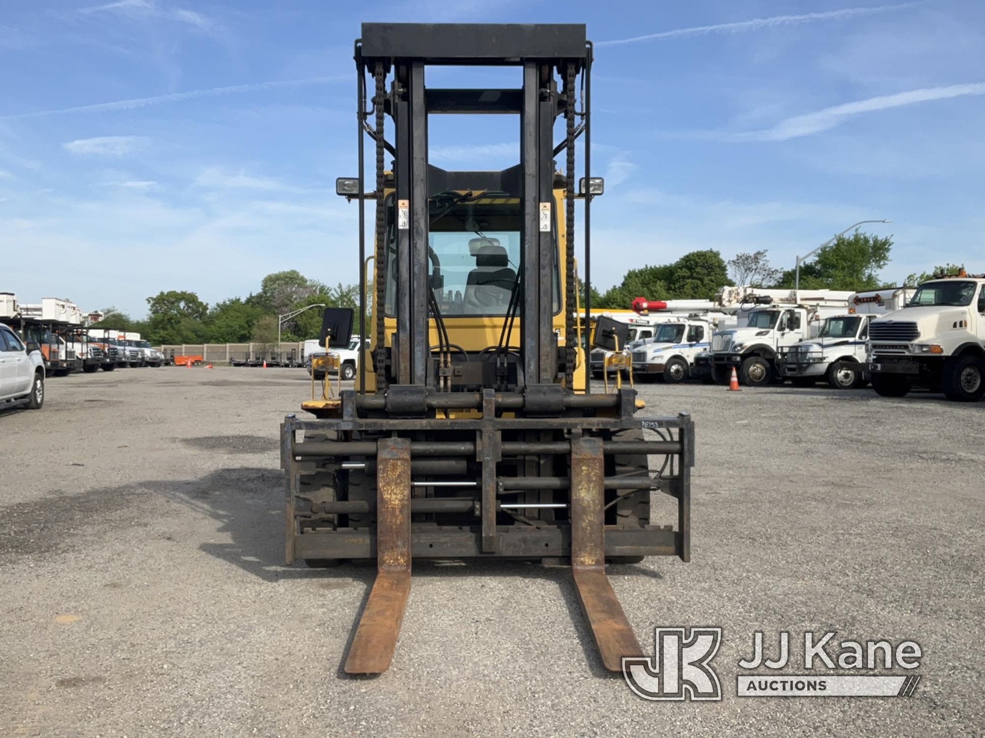 (Plymouth Meeting, PA) 2004 Daewoo D120 Solid Tired Forklift Runs Moves & Operates, Bad Fuel Shut Of