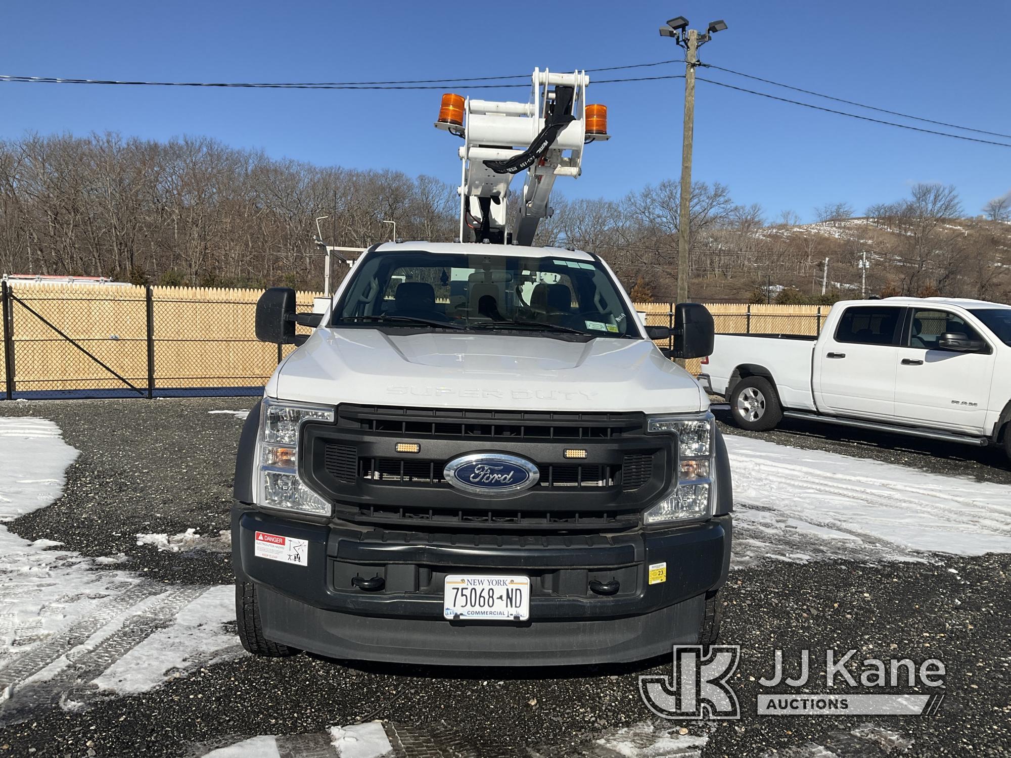 (Kings Park, NY) ETI ETC35SNT, Articulating & Telescopic Non-Insulated Bucket Truck mounted behind c