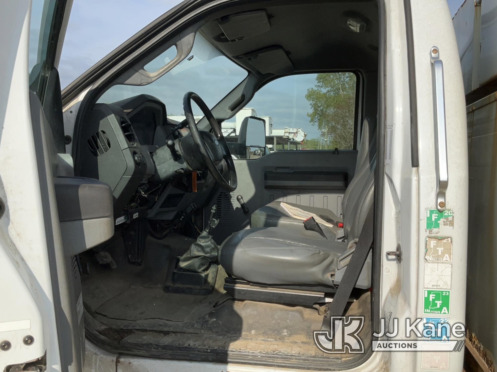 (Charlotte, MI) 2013 Ford F650 Chipper Dump Truck Runs, Moves, Jump To Start, PTO Engages, Dump Bed