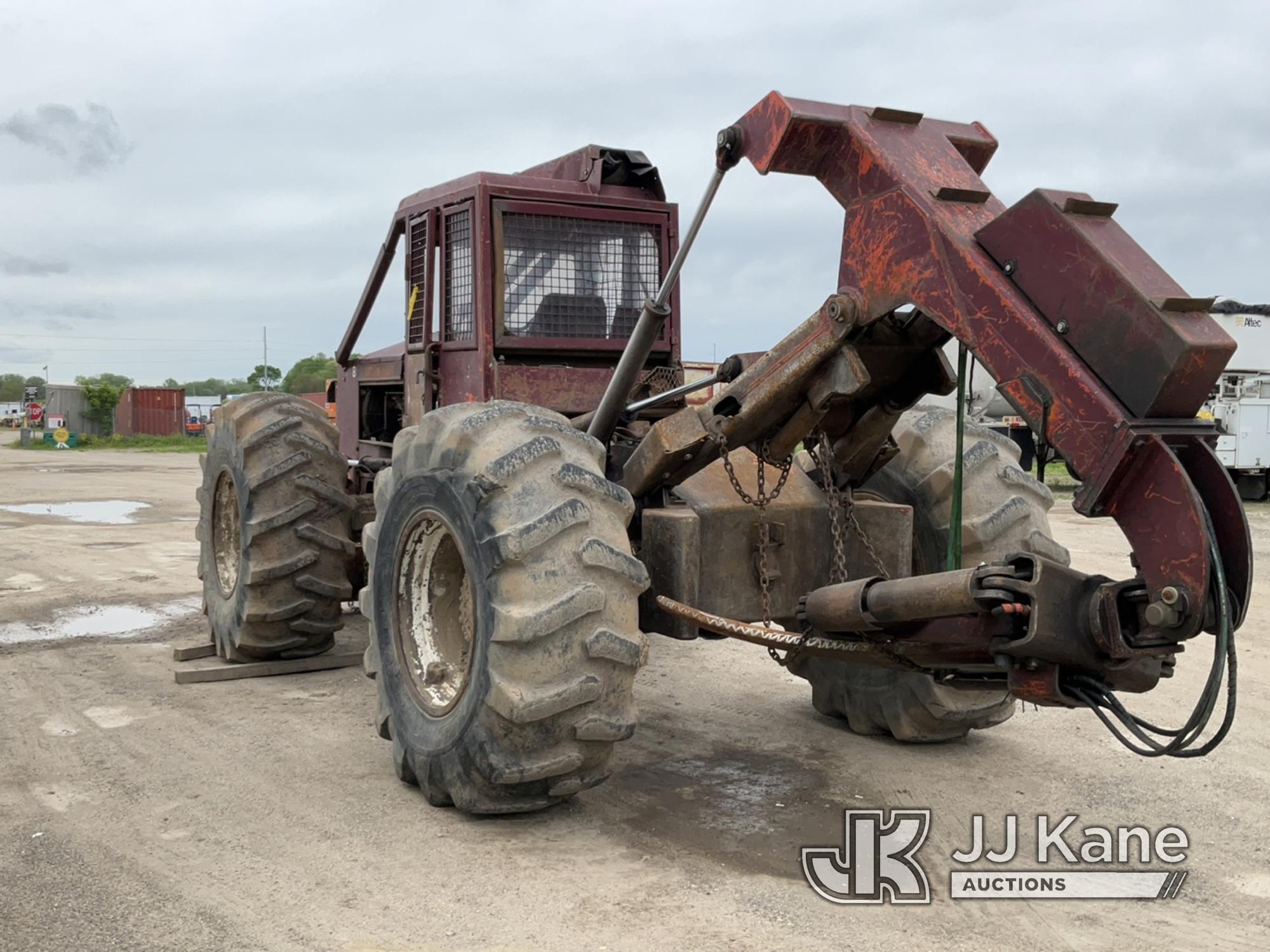 (Charlotte, MI) 1987 Timberjack 380A Articulating Rubber Tired Log Skidder Runs, Does Not Move, Hydr