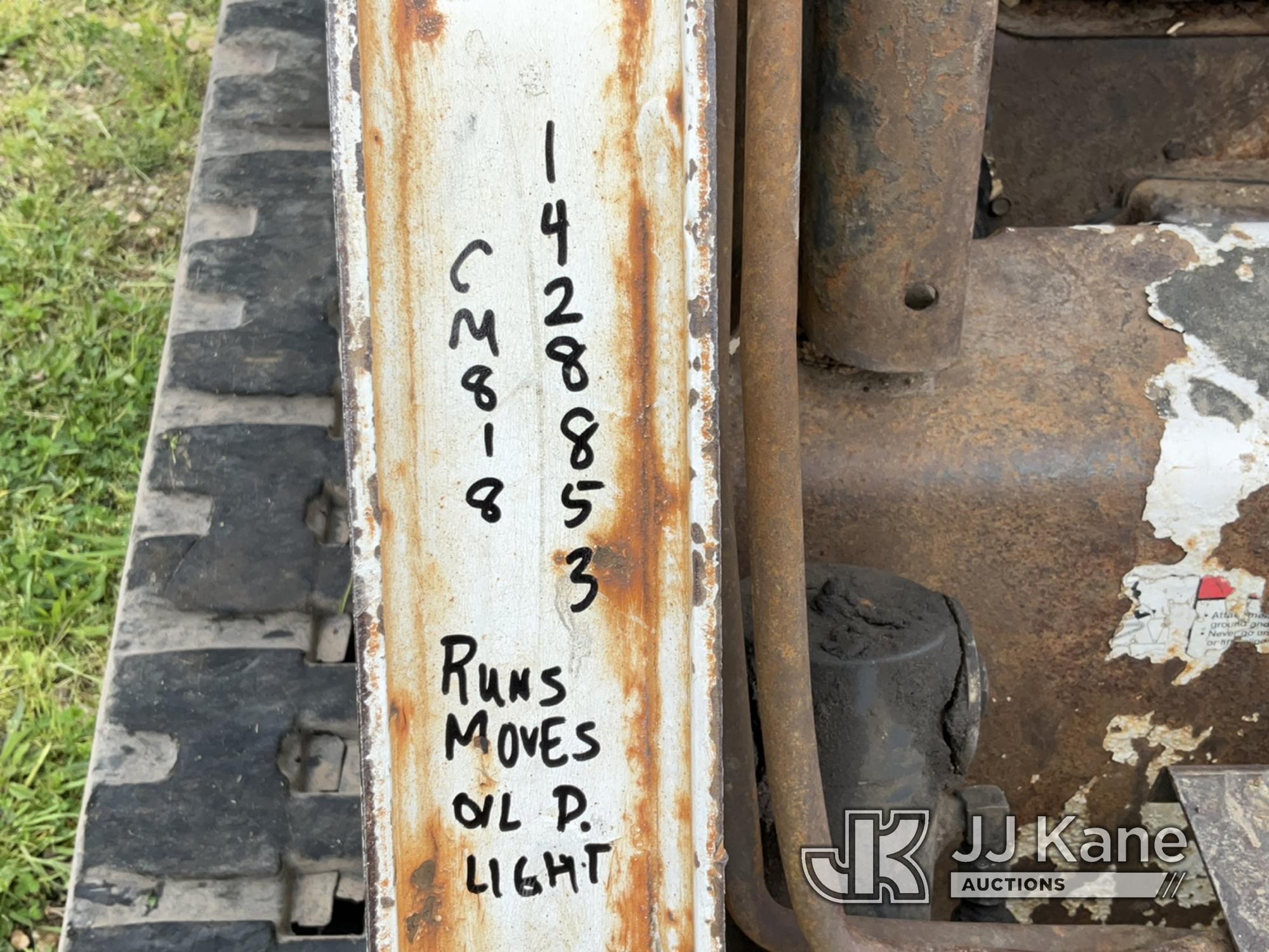 (Charlotte, MI) 2004 Bobcat T190 Crawler Skid Steer Loader Runs, Moves, Operates, Oil Pressure Light