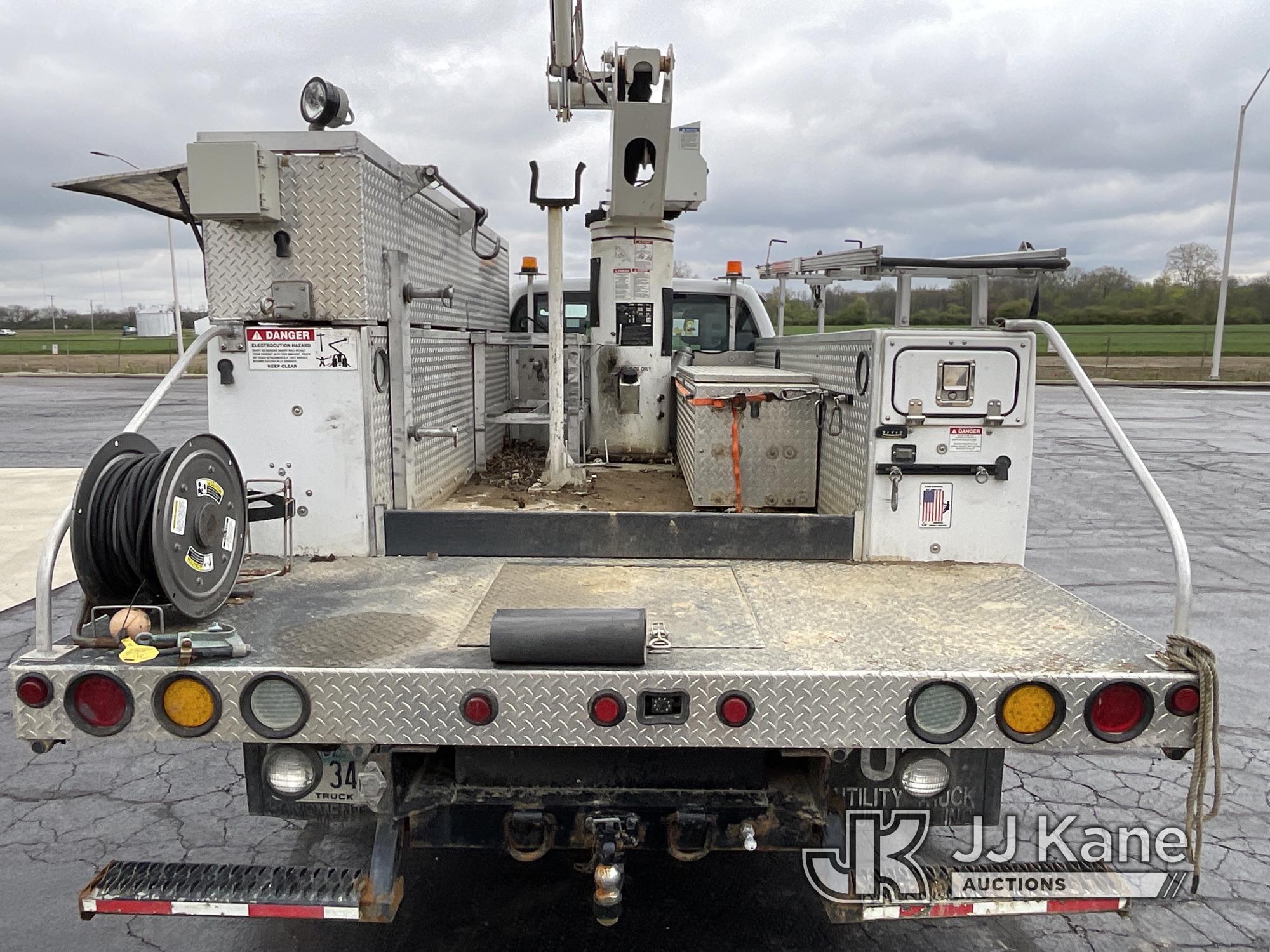 (Marysville, OH) Versalift SST37EHI, Articulating & Telescopic Bucket Truck mounted behind cab on 20