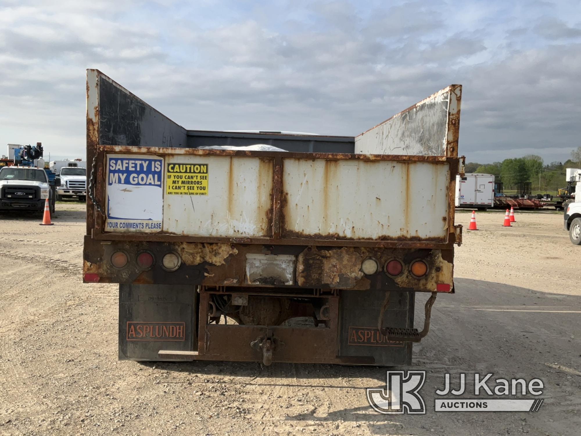 (Charlotte, MI) 2013 Ford F650 Chipper Dump Truck Runs, Moves, Jump To Start, PTO Engages, Dump Bed