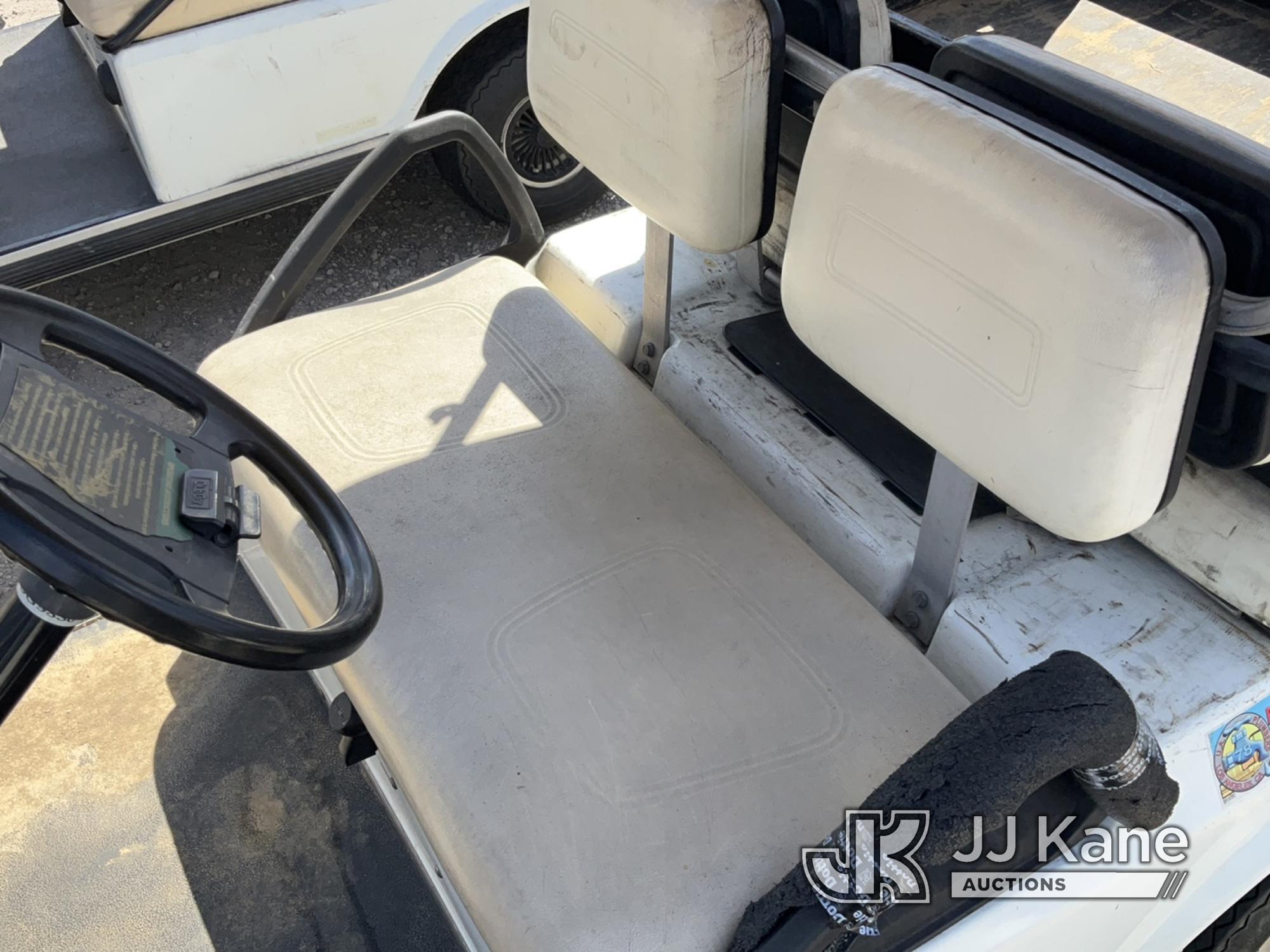 (Jurupa Valley, CA) 1998 Club Car Golf Cart Golf Cart Not Running , No Key , Missing  Parts
