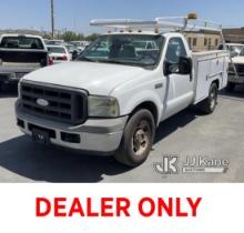 (Jurupa Valley, CA) 2005 Ford F-350 SD Service Truck Runs & Moves, Check Engine Light On, Lifters Kn