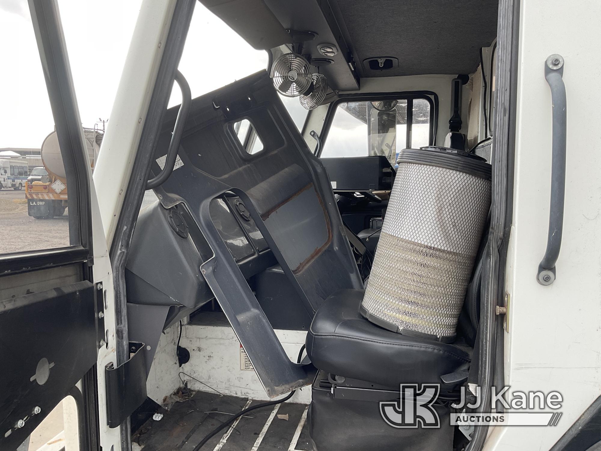 (Jurupa Valley, CA) 2013 Crane Carrier Co. Low Entry Wayne Curbtender Engine Stripped of Parts