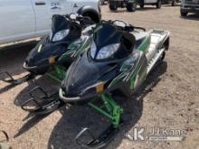 (Castle Rock, CO) 2011 Arctic Cat Snowmobile Not Running, Condition Unknown) (Seller States: Cracked