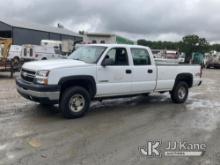 (Charlotte, NC) 2006 Chevrolet Silverado 2500HD 4x4 Crew-Cab Pickup Truck Runs & Moves) (Check Engin