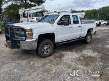 (Charlotte, NC) 2018 Chevrolet Silverado 2500HD 4x4 Extended-Cab Pickup Truck Runs & Moves) (Paint/B