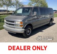 2000 Chevrolet Express G3500 Passenger Van Runs & Moves) (Low Oil Pressure, ripped driver and passen