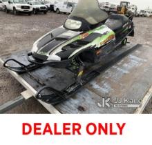 (Dixon, CA) 1999 Arctic Cat 500 Snowmobile, Sell With Trailer AIM ID 1420138 Not Running, Cranks Ove