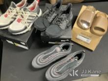 4 Shoes (New/Used) NOTE: This unit is being sold AS IS/WHERE IS via Timed Auction and is located in 