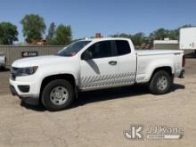 2015 Chevrolet Colorado 4x4 Extended-Cab Pickup Truck Runs & Moves) (Paint Damage, Body Damage