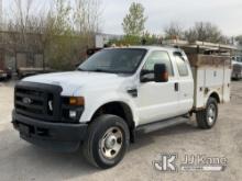 (Des Moines, IA) 2008 Ford F350 4x4 Extended-Cab Service Truck Runs and Moves) (Passenger Side Cabin