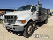 2002 Ford F750 Lube Truck Runs & Moves