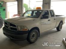 (Fort Wayne, IN) 2011 RAM 1500 4x4 Crew-Cab Pickup Truck Runs & Moves) (Body Damage