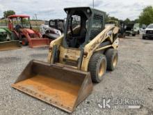 (Plymouth Meeting, PA) 2000 Gehl V270 Rubber Tired Skid Steer Loader Runs & Moves,
