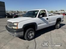 2004 Chevrolet C2500HD Pickup Truck Runs & Moves