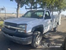 2004 Chevrolet Silverado 2500HD Service Truck Runs & Moves