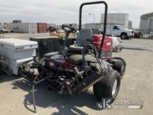 (Dixon, CA) Toro 5410 Lawn Mower, Toro Reelmaster 5410 Runs. Leaks Oil